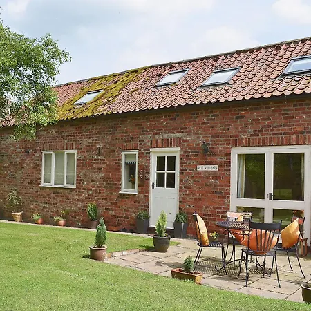 West Wood Barn * Dunnington (North Yorkshire)