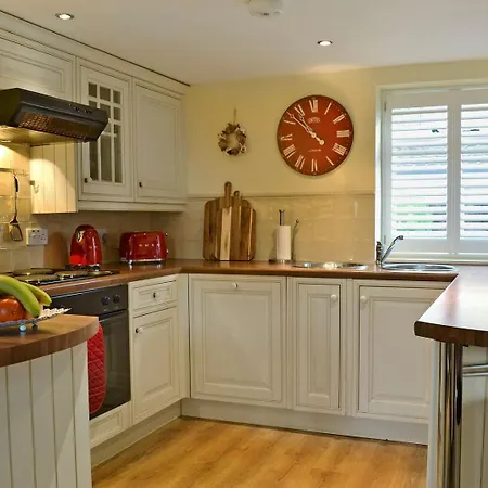 West Wood Barn Holiday home *